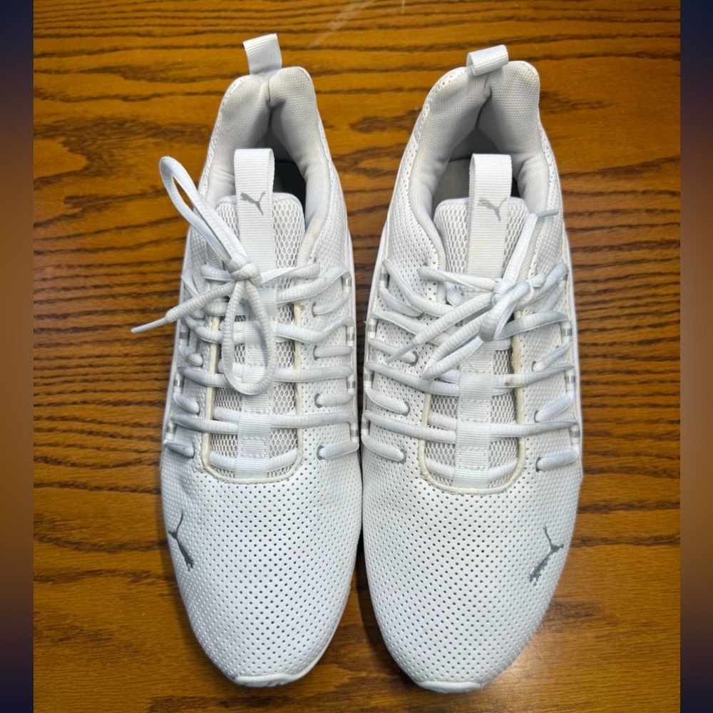 Puma Men's White Athletic Sneakers